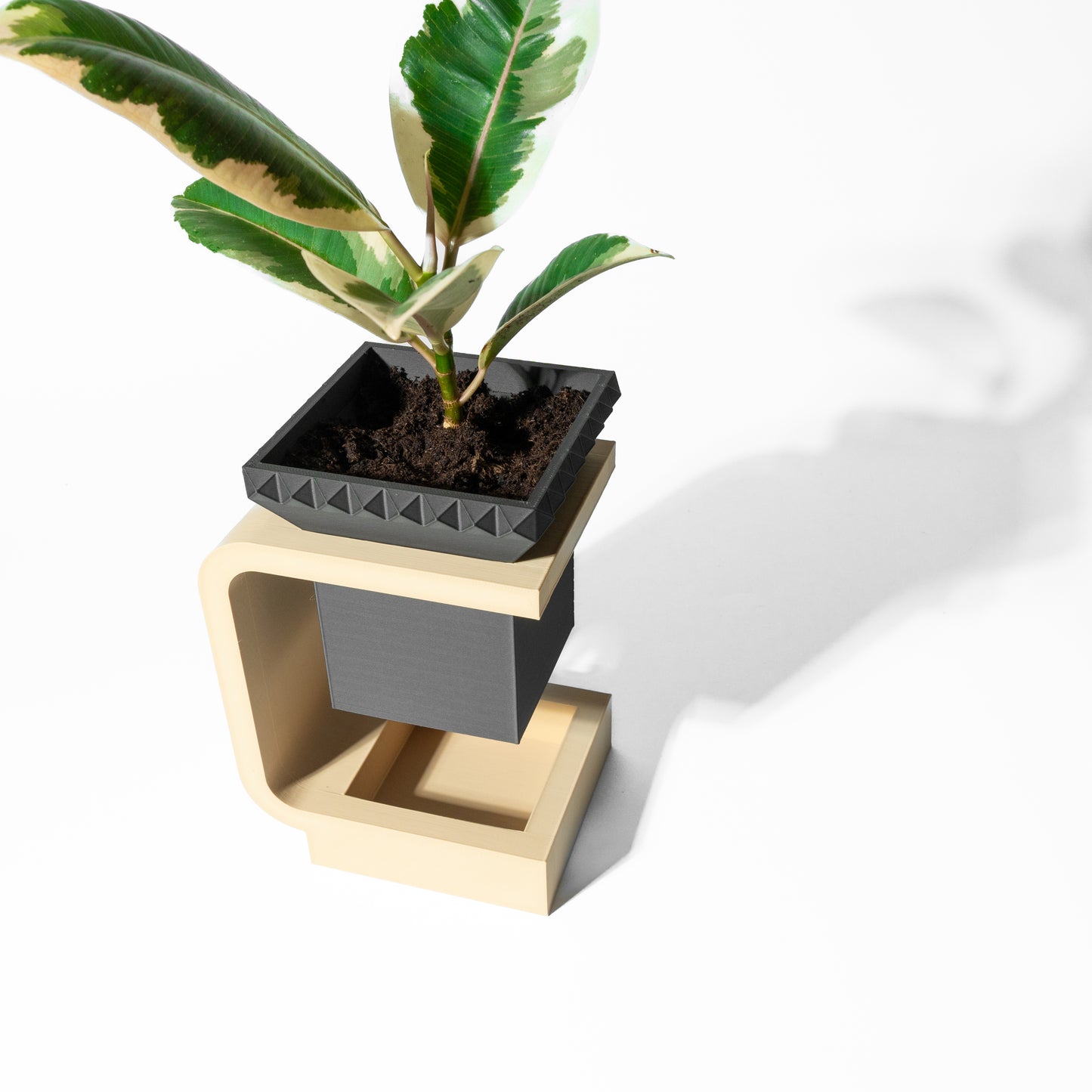 The "Daka" Planter Pot