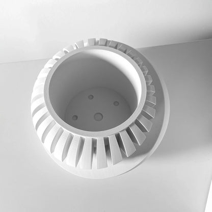 The "Luxar" Planter Pot