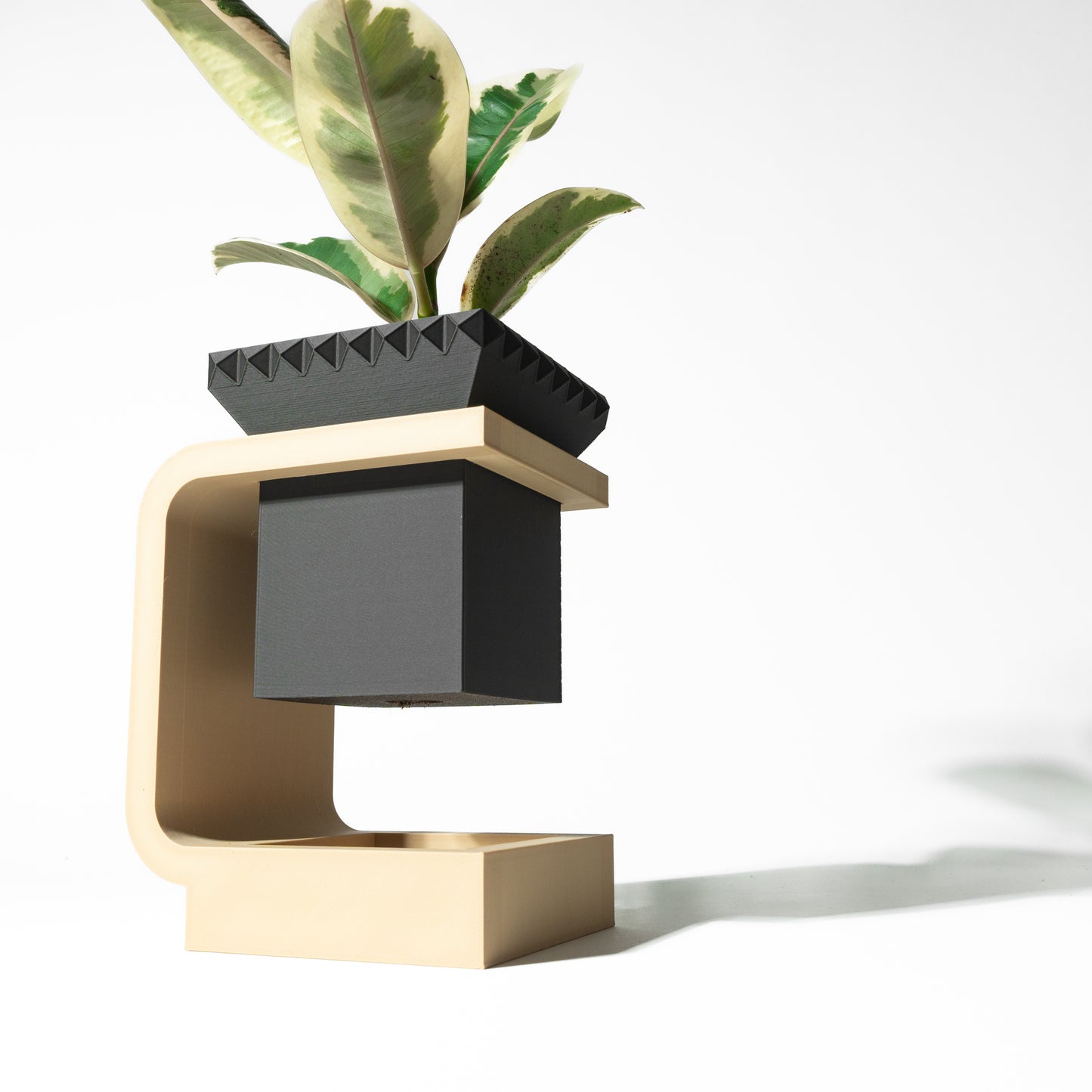 The "Daka" Planter Pot