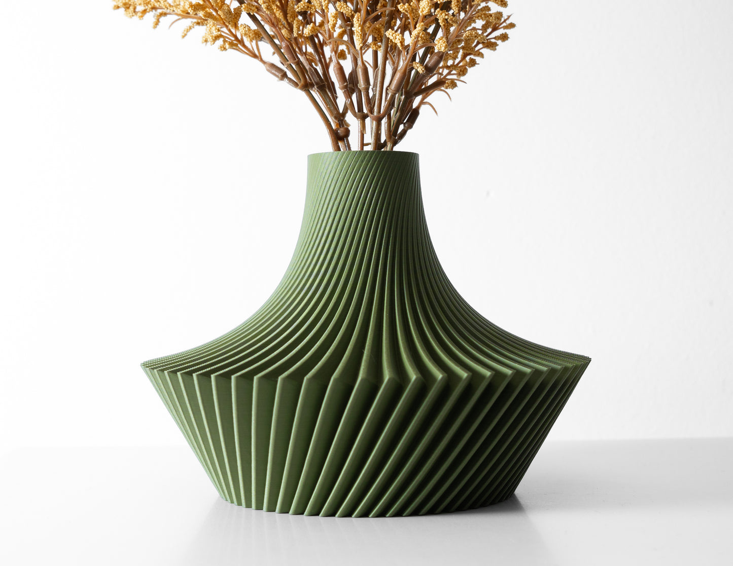 The "Kitan" Short Vase