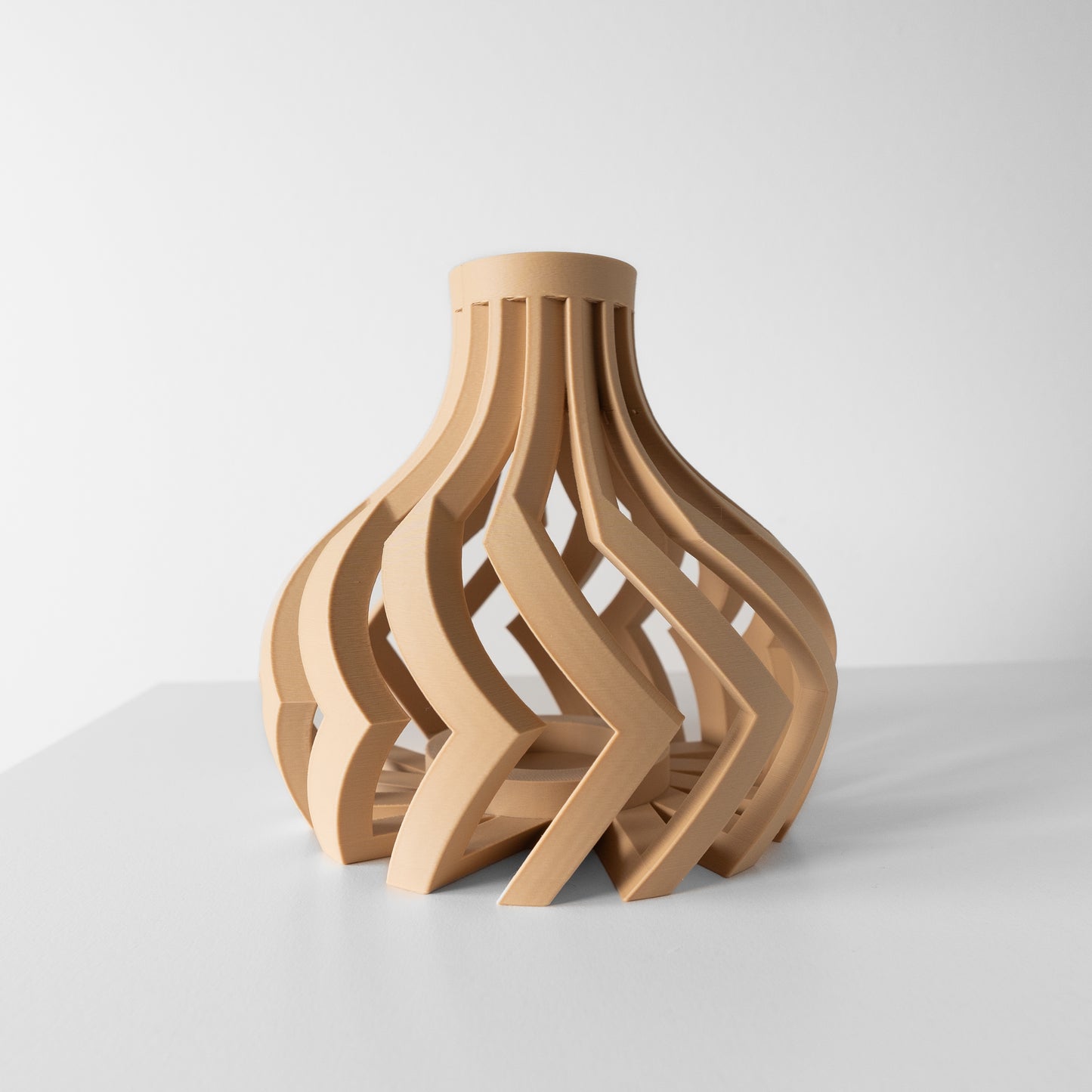The "Lovi" Short Vase