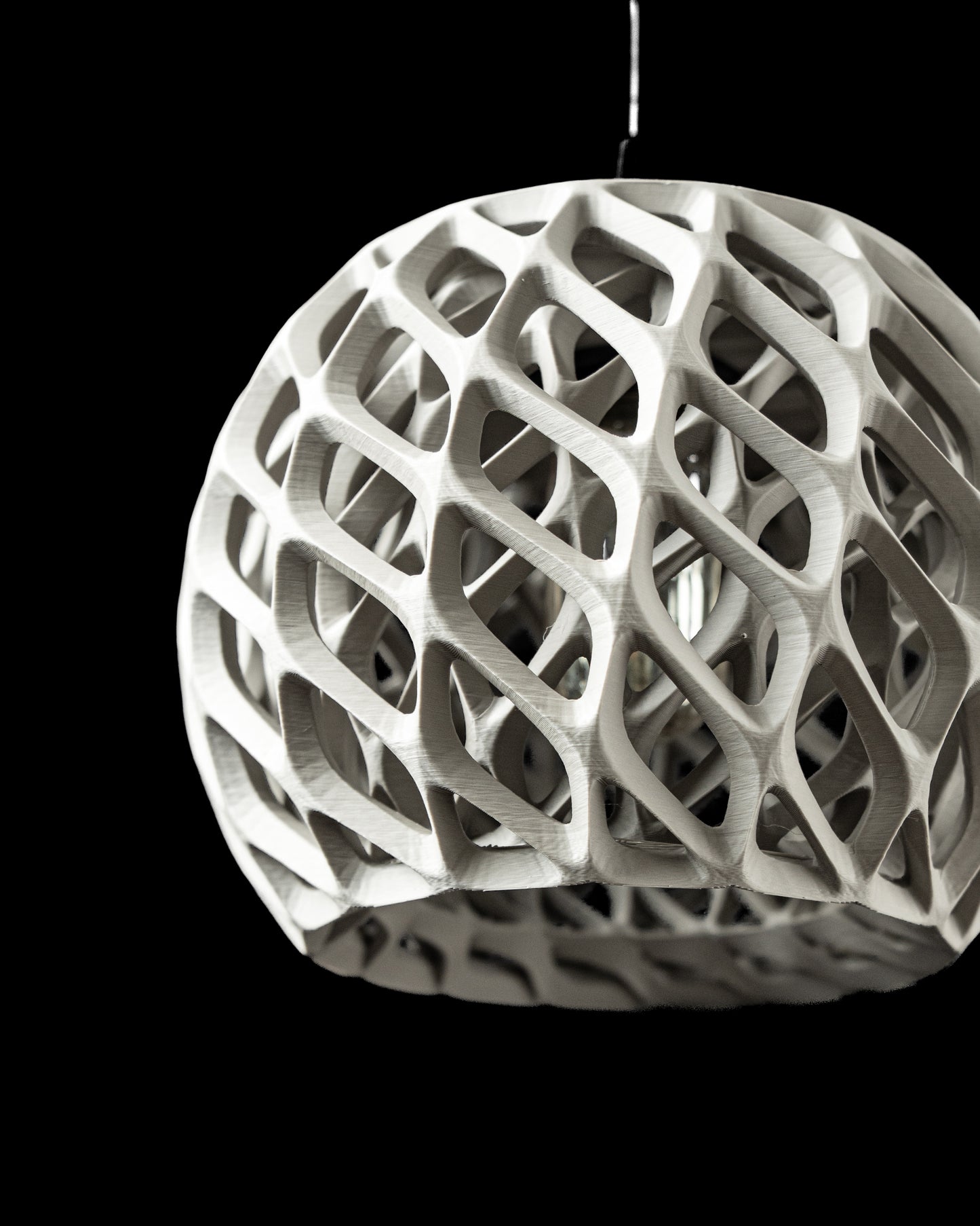 The Loop - Pendant Lamp - Modern | Elegant | Unique